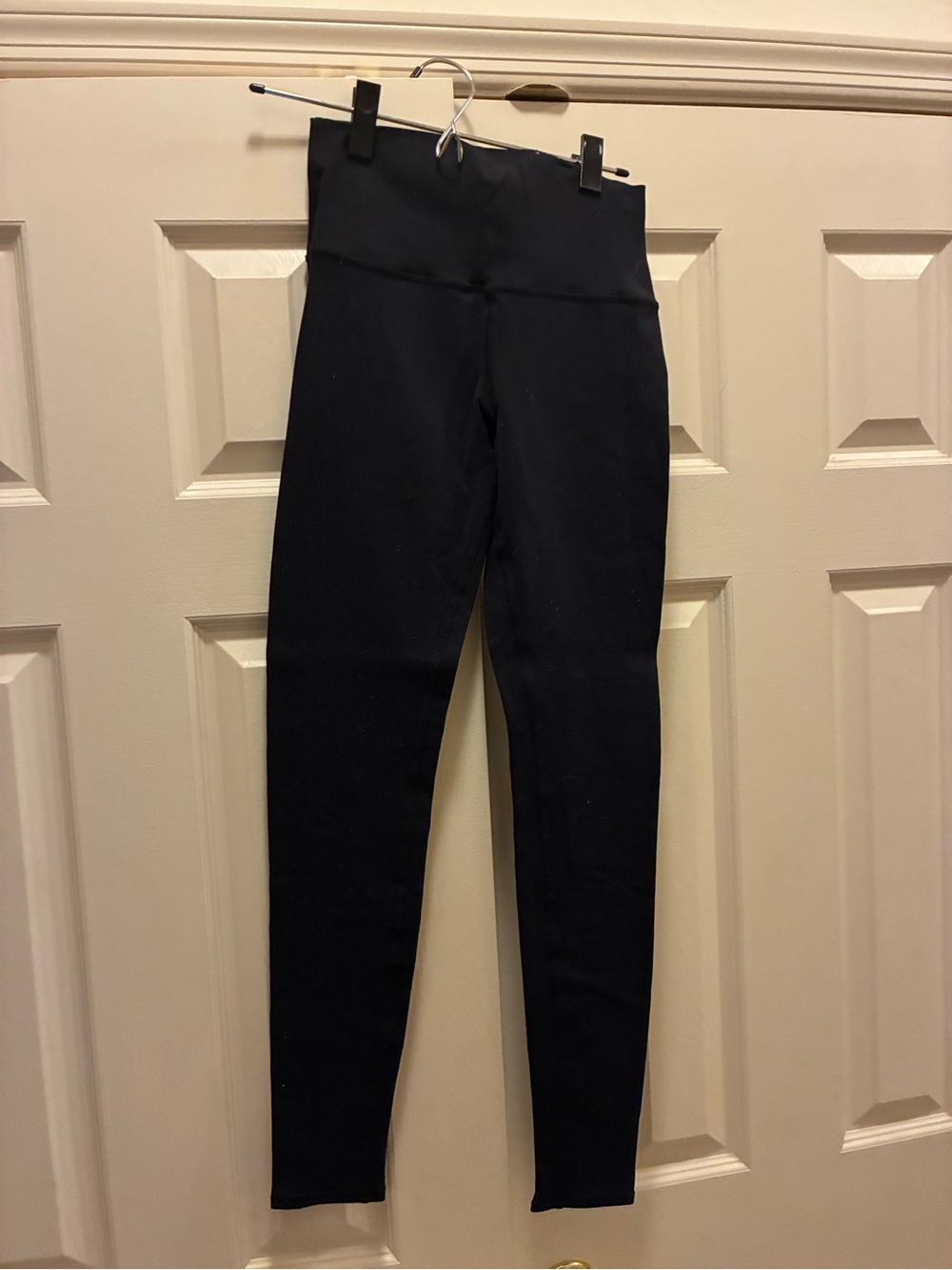 Alo Black Leggings